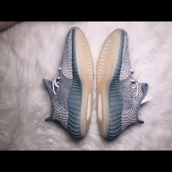❤️SOLD❤️ADIDAS yeezy boost 350 V2 adults size 5.5 - Picture 2 of 10